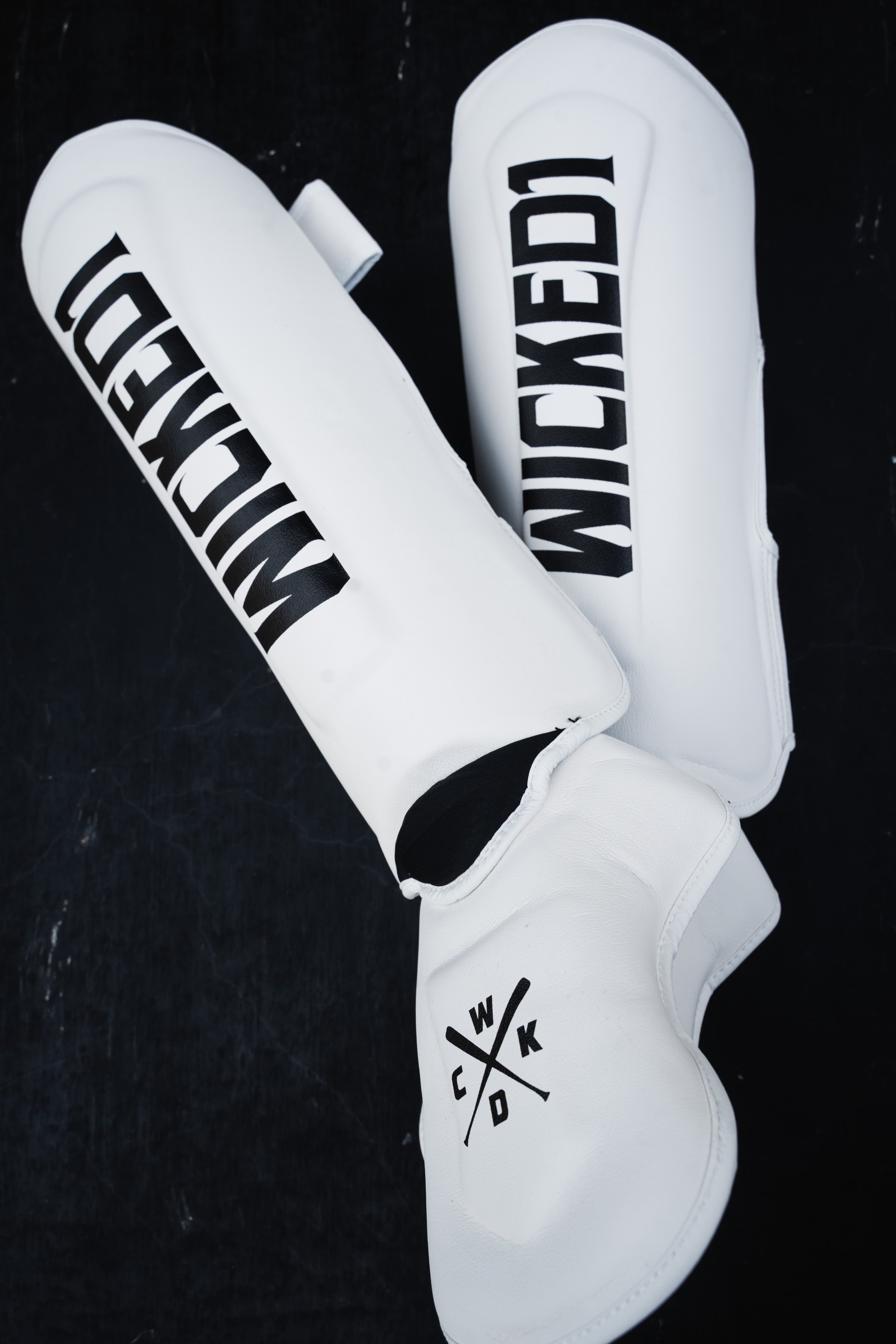 Shin Guards White Classic