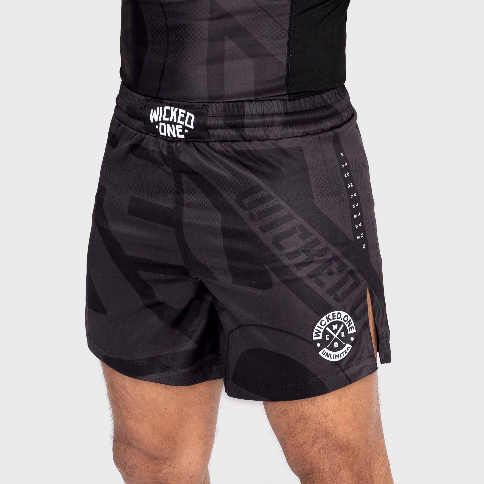 MMA Short Element Outsiderz Noir